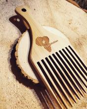 Load image into Gallery viewer, Natural Bamboo Comb
